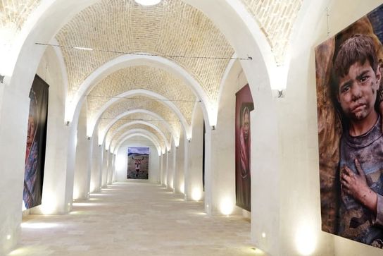 هشت چشمه کاشان 