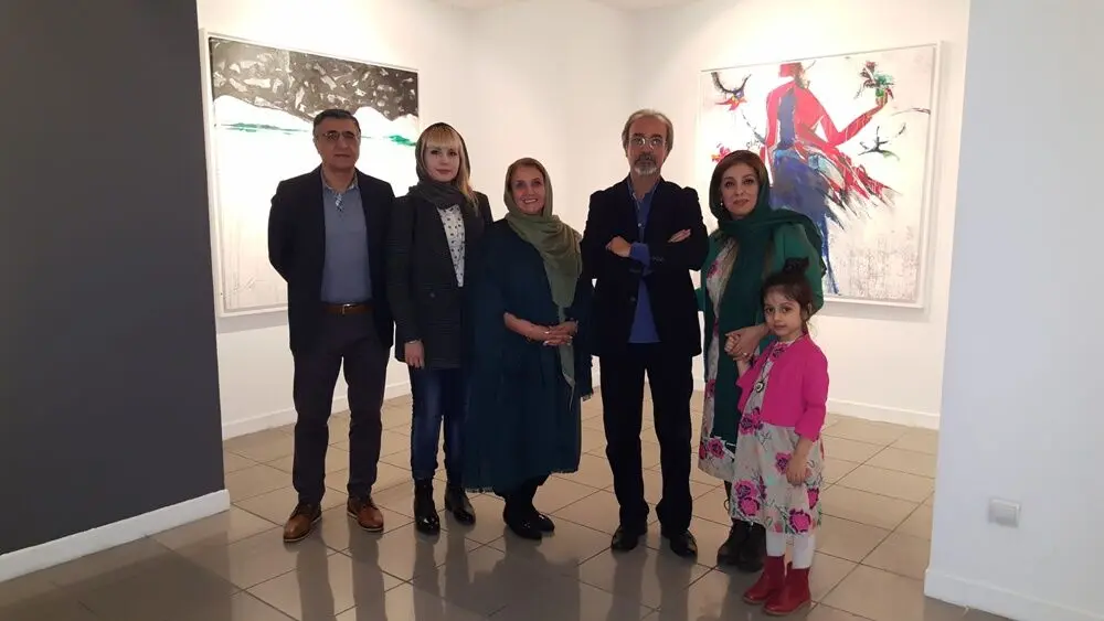 از زنان مانکن تا سبکسری و سرگشتگی در گالری ویستا/ فاطمه پاکدل از نمایشگاه "مونولوگ" می‌گوید