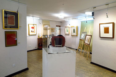 نمایشگاه آثار خوشنویسی یادی از استاد رضا مافی در گالری ترانه باران