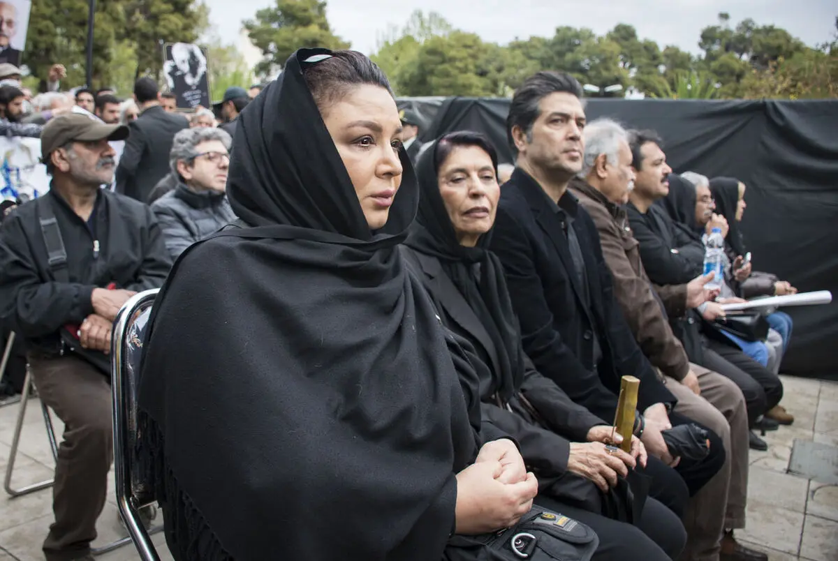تشییع پیکر جمشید مشایخی
