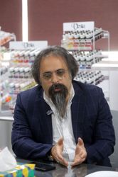 حسین هاشم پور 