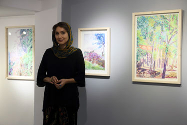 نمایش آثار الهام عظیمی، سحر شادمان و رضوان یارائی در گالری مژده