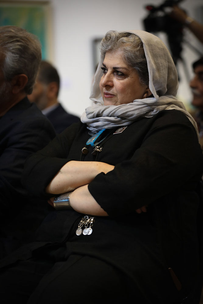 نمایشگاه و فروش آثار 