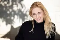 لباس بازیگر زن با ۱.۵ کیلوگرم طلا ساخته شد!