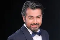 پرواز همای: از دستفروشی به خوانندگی رسیدم / بعضی وقت‌ها فالش می‌خوانم