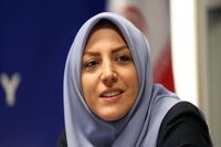 اعتراض خانم گوینده به ممنوعیت بانوان ایرانی برای ورود به ورزشگاه+ عکس