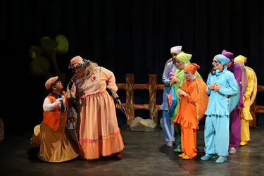 نخستین روز جشنواره بین‌المللی تئاتر کودک در همدان