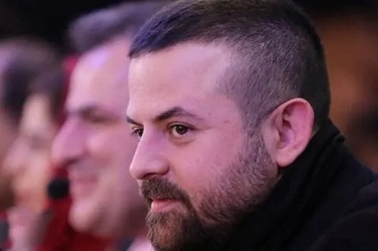 تیپ جالب هومن سیدی در "قورباغه"/ عکس