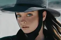 کیمیا حسینی مدل ایرانی در فهرست زیباترین زنان جهان ۲۰۲۵ / عکس