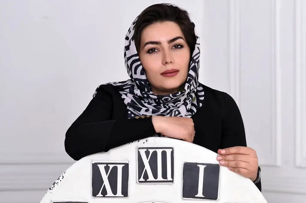 هدیه بازوند: دوست دارم بار کولبرها را از دوش‌شان بردارم/ گفتگوی صمیمانه با روژان نون خ