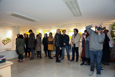 رونمایی از سومین کتاب سال پیش نگاه در گالری گلستان