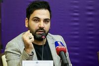 واکنش احسان علیخانی به گاف عجیب وزیر آموزش و پرورش/ عکس