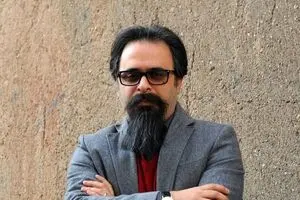 به کدام گناه ۱۲ روز بمباران شدیم؟!!!/ حسین هاشم پور و حس دو گانه این روزها