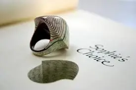 کتاب‌هایی که زیور می‌شوند