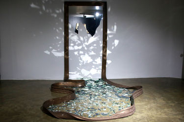 نمایشگاه آثار علیرضا رسول‌زاده در گالری زیرزمین دستان