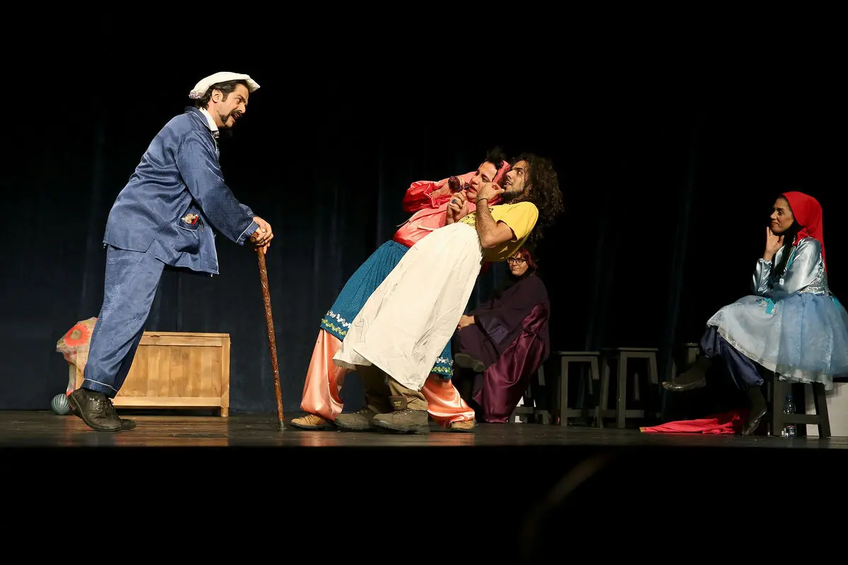 نمایش 