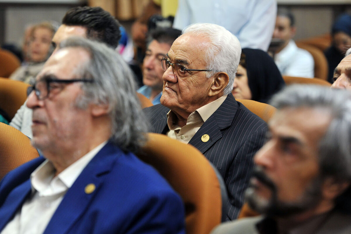 تجلیل از هنرمندان پیشکسوت متولد شهریورماه در مجموعه باغ زیبا