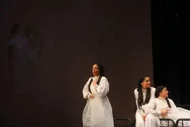 نمایش "خانه برناردا آلبا" در تالار وحدت