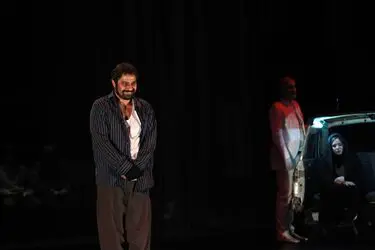 نمایش " غلامرضا لبخندی " در تماشاخانه ایرانشهر