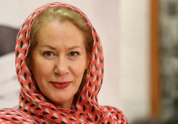 خانم بازیگری که به خاطر کرونا خداحافظی کرد