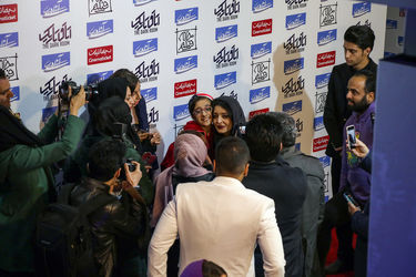 اکران مردمی فیلم "یک اتاق تاریک" در سینما آزادی