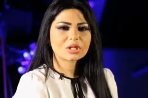 پوشش مجری زن حاشیه‌ساز شد / عکس