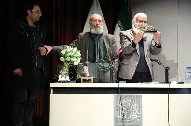 آیین 50 سالگی گالری سیحون در موزه هنرهای معاصر را ببینید/فرمان آرا، مجابی، گیتار و سه تار... 