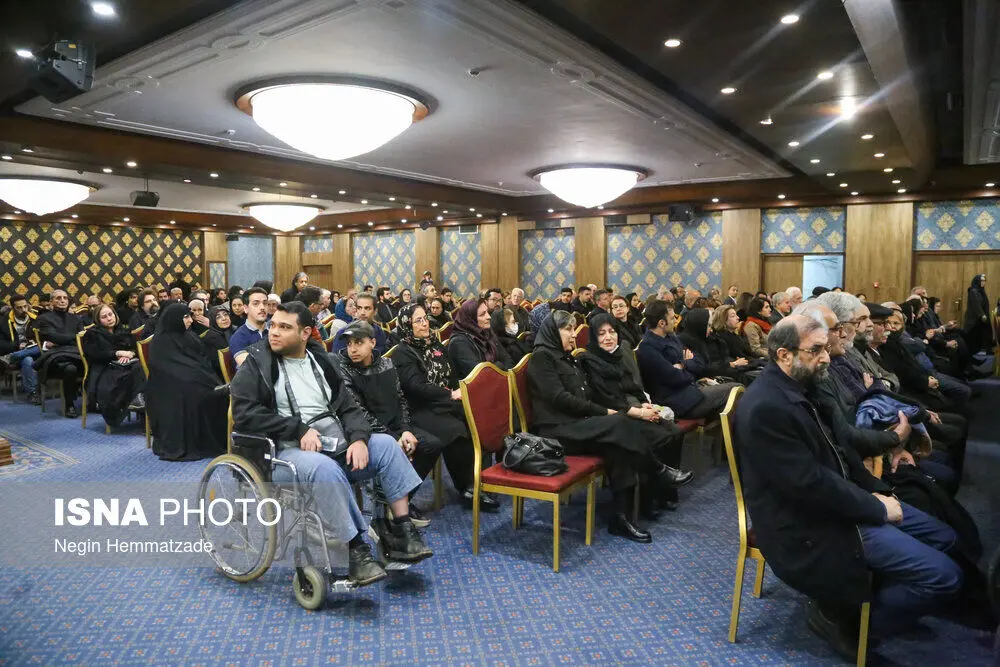  مراسم یادبود امیربانو کریمی با حضور هنرمندان/ بهت و اندوه لیلا حاتمی و علی مصفا