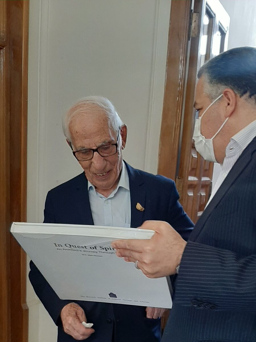 علیرضا تابش عیسی امیدوار 