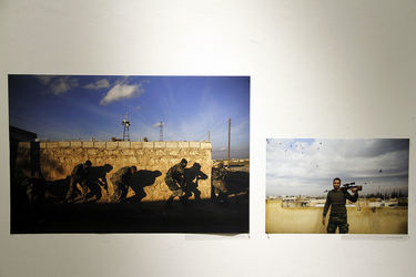 هفتمین نمایشگاه جایزه عکس شید در خانه هنرمندان