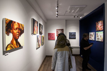 نمایشگاه گروهی "روی دیگر پنجره" در گالری دارگون