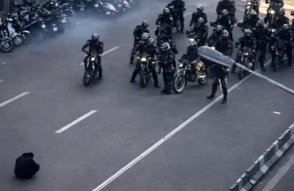 اسامی هنرمندان بازداشتی دی ماه اعلام شد/ پنج هنرمند همچنان در بازداشت ۷ هنرمند آزاد شدند