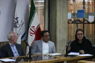 نشست خبری نمایشگاه آثار تونی کرگ هنرمند مجسمه ساز انگلیسی - آلمانی