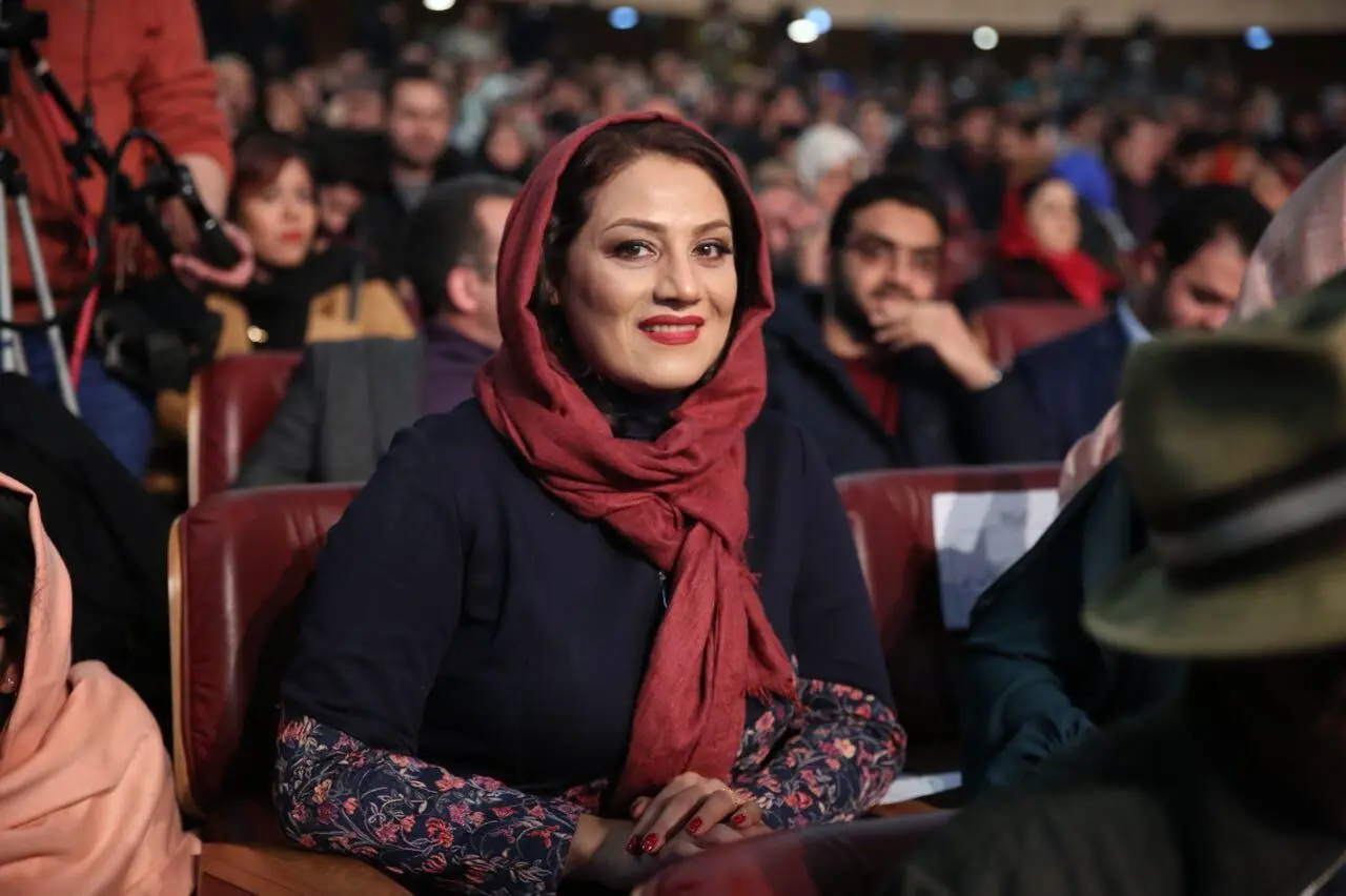 بازیگر مطرح "هیولا" تهیه کننده شد/ شبنم مقدمی کنار نمایش "سوختن" ایستاد