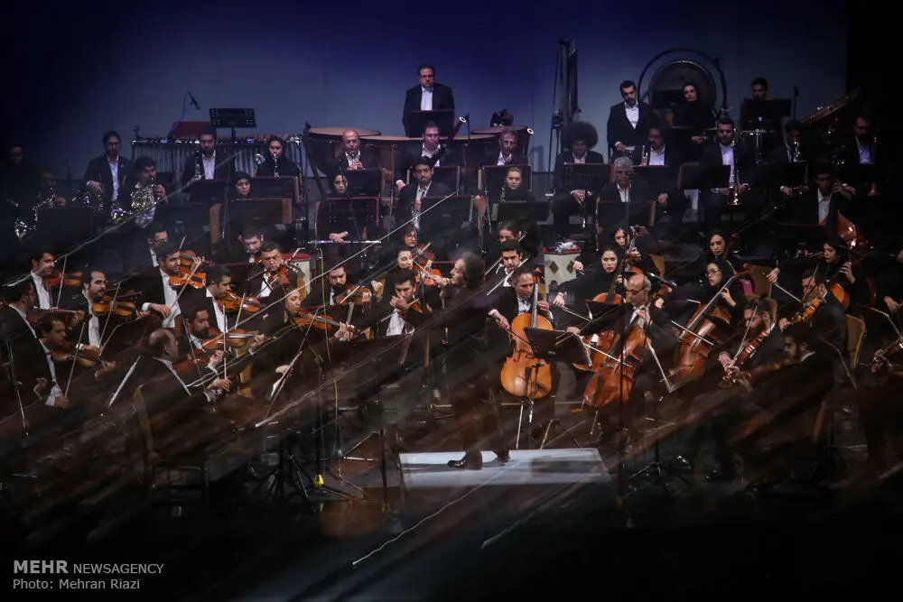 Tehran’s Symphony Orchestra performs in Vahdat Hall