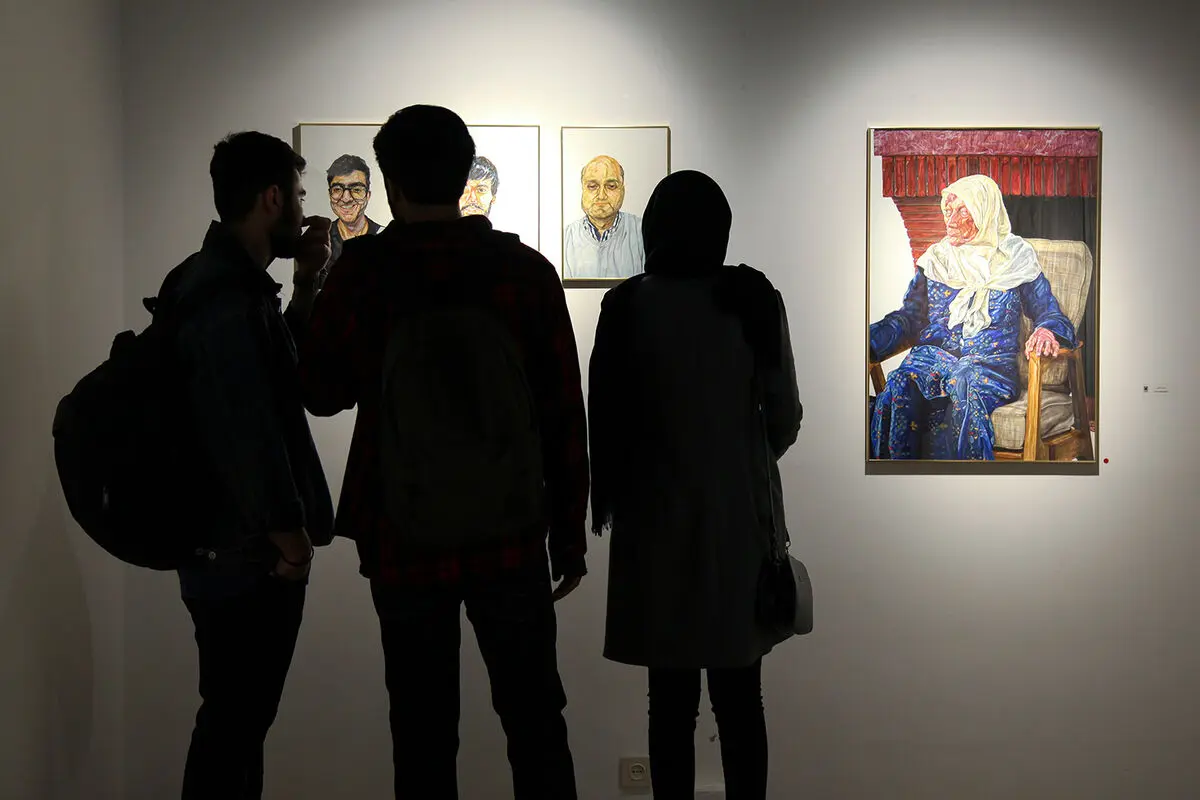 نمایشگاه نهمین سالانه ی منتخب نسل نو در گالری آ