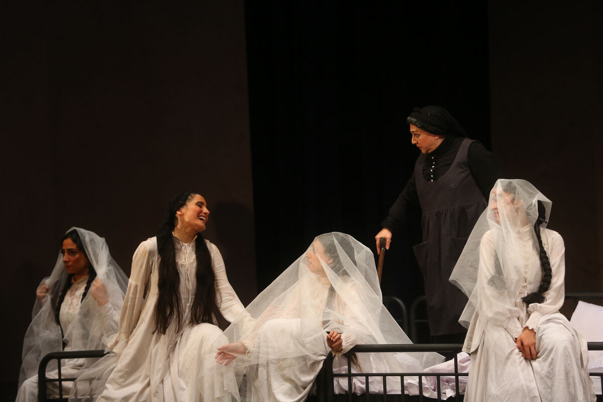 نمایش 