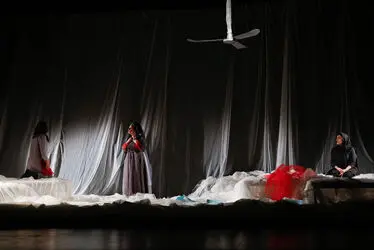 نمایش "نفر دوم" در تماشاخانه ایرانشهر