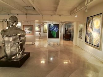 Raha Gallery Collection 