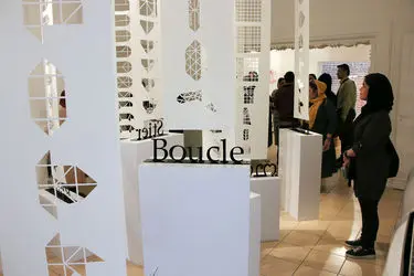 نمایشگاه آثار معصومه مهتدی و هیلده آوربرگ هنرمند بلژیکی در عمارت رو به رو 