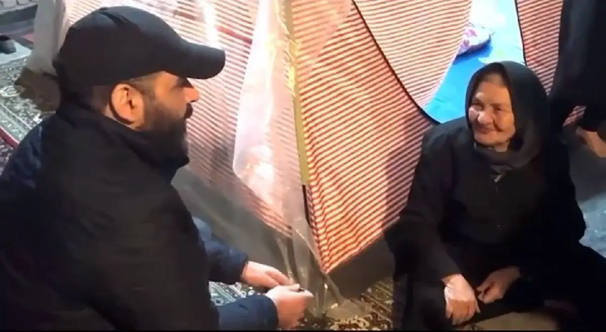 واکنش احسان علیخانی به غیبتش در برنامه تحویل سال ۱۴۰۲/ امسال جای دلچسب‌تری بودم 