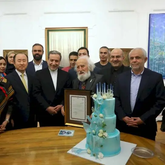جشن تولد ۹۲ سالگی حسین محجوبی