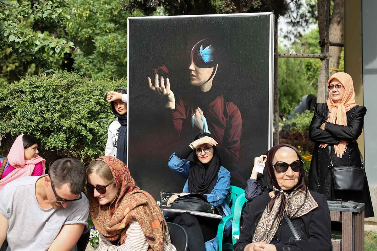جشن خانه تئاتر در فضای باز خانه هنر مندان