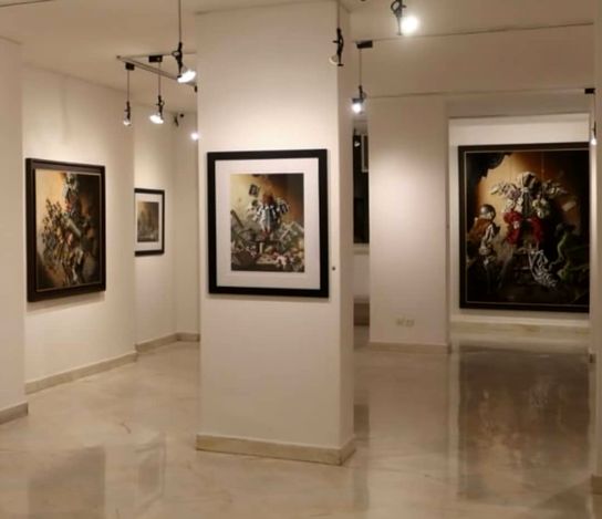 واحد خاکدان گالری ماه