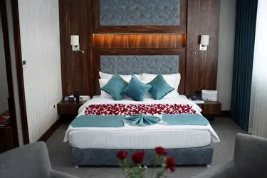 Homa Hospitality School