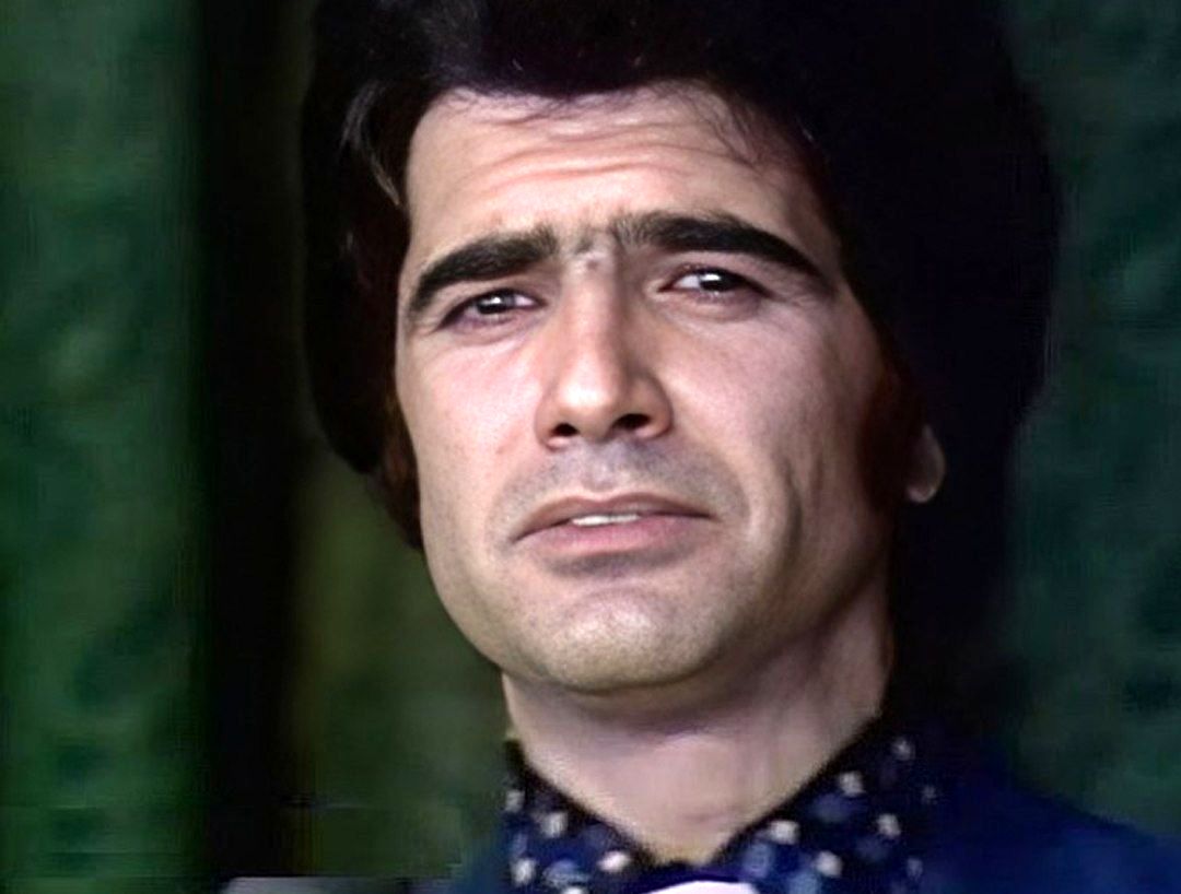 ببینید: اجرای دیده نشده استاد شجریان در سال‌های جوانی