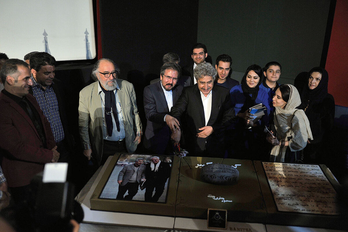مراسم رونمایی از کتاب کوروش بزرگ در موزه سینما