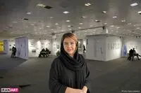 آزاده جعفریان: هنرهای تجسمی در جنگ جان می دهد/ چهار فرصت در یک ابر بحران