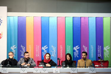 اکران "طلا" در پنجمین روز سی و هفتمین جشنواره فیلم فجر