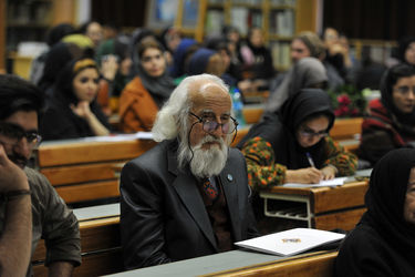 آیین اعطای نخستین جایزه آینه دار دوران در زادروز استاد باستانی پاریزی